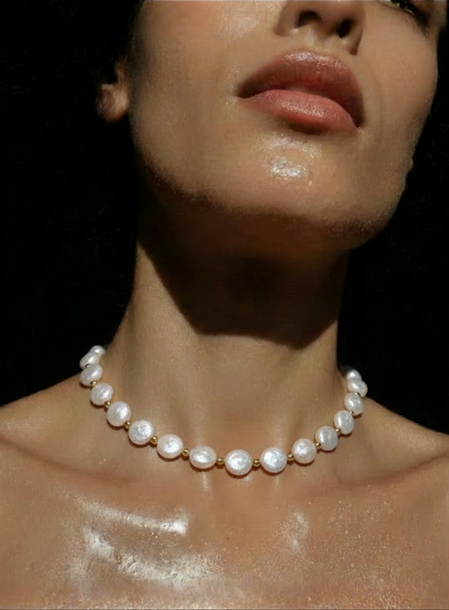 Musea Pearl Choker