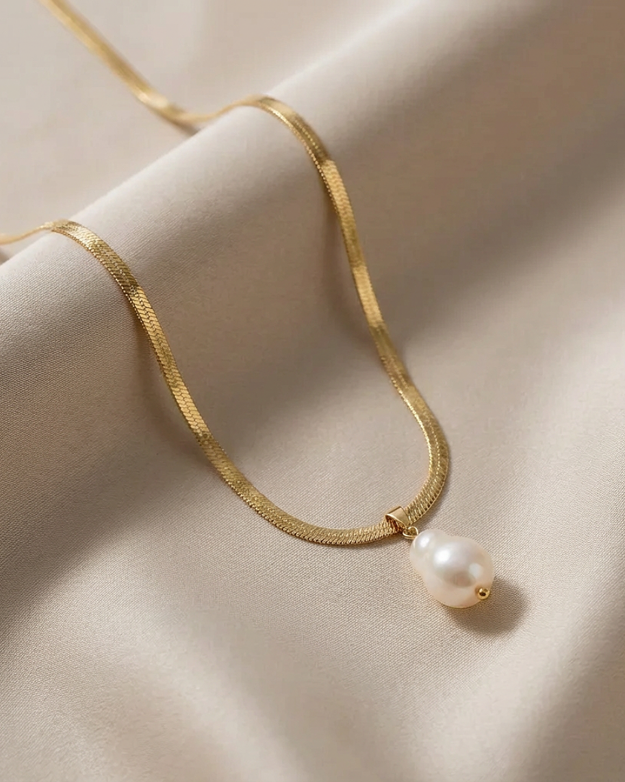 Solace Pearl Necklace