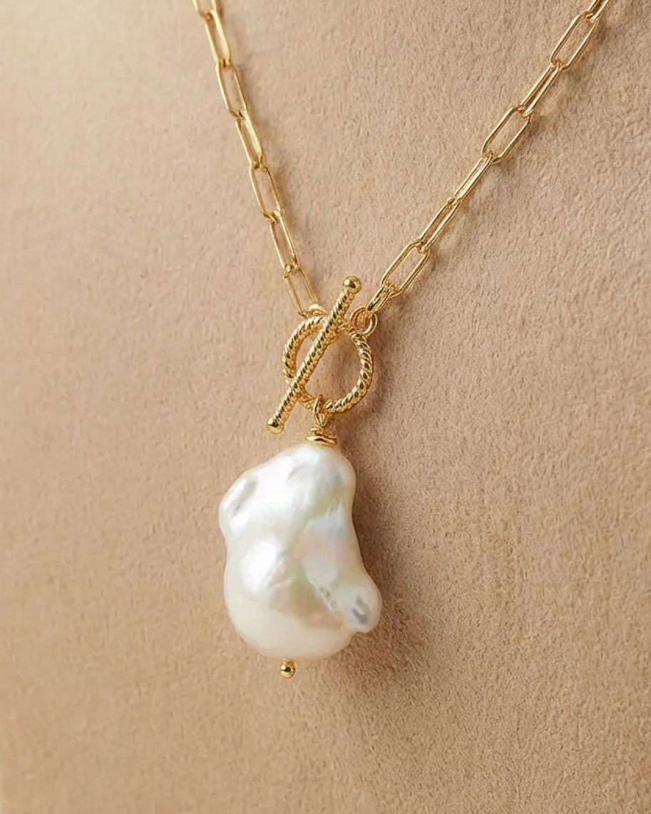 Elan Baroque Necklace