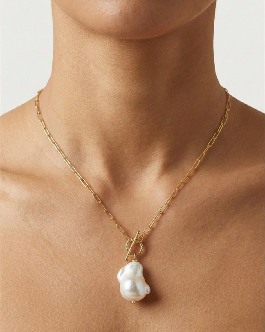 Elan Baroque Necklace