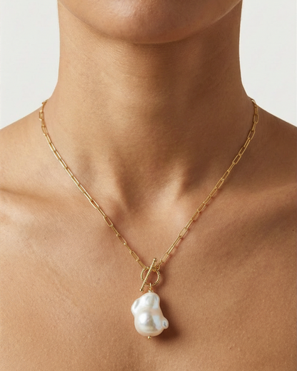 Elan Baroque Necklace